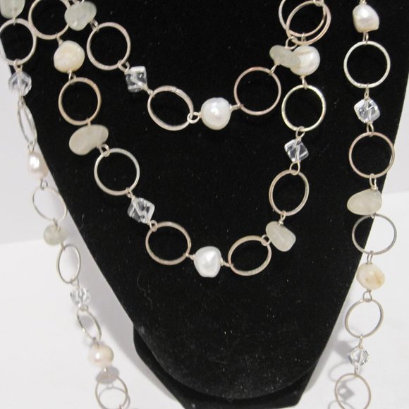 ASKA Long Chain Layered Necklace Silver Toned White Beads Clear Square Pendant - Picture 4 of 13